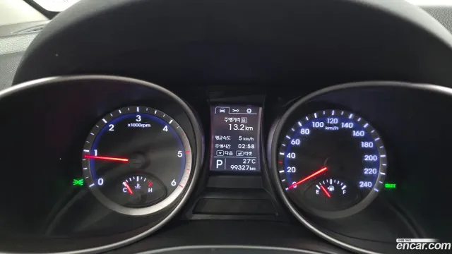 Hyundai Grand Santa Fe (Maxcruz)