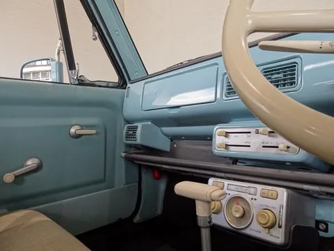 Nissan Pao