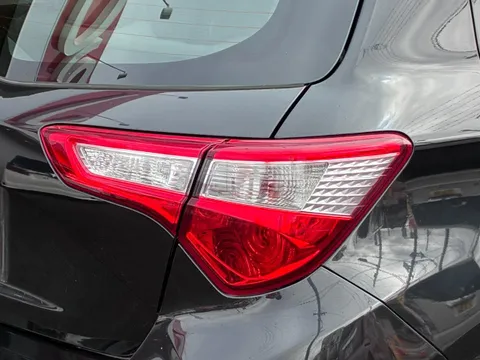 Toyota Yaris (Vitz)