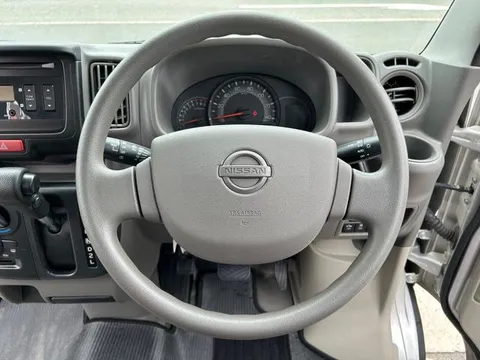 Nissan Clipper