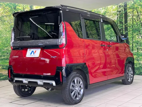 Mitsubishi Delica Mini