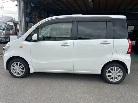 Subaru Lucra