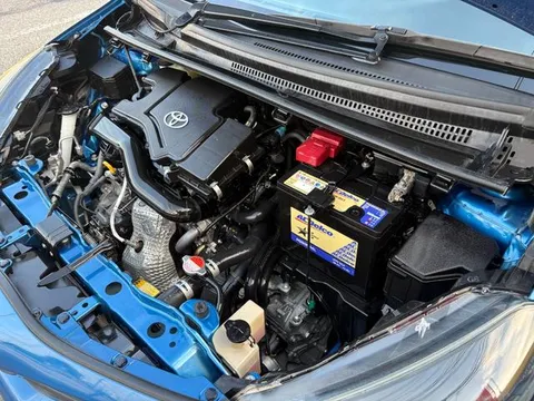 Toyota Yaris (Vitz)
