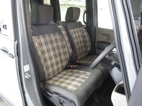 Honda N-BOX Joy