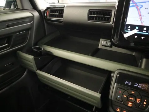 Suzuki Spacia Gear