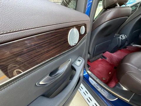 Mercedes-Benz Mercedes-Benz GLC