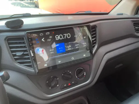 Wuling Hongguang V