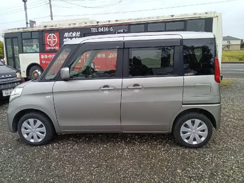 Suzuki Spacia