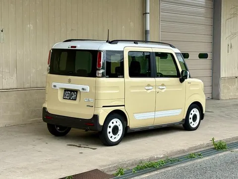 Suzuki Spacia Gear