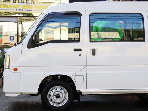 Subaru Sambar Van