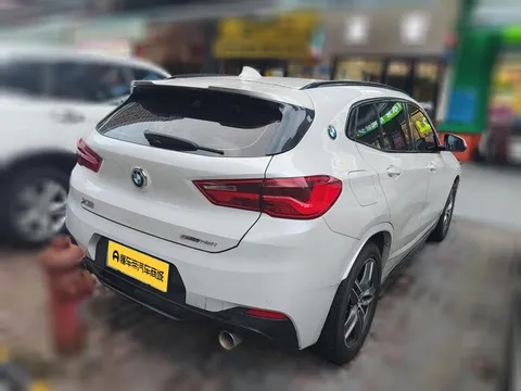 BMW X2