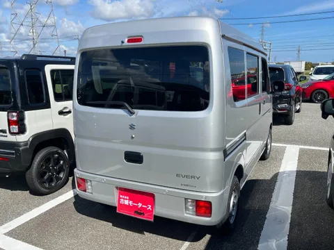 Suzuki Every