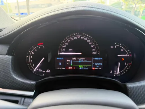 Cadillac XTS
