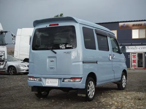Daihatsu Hijet Cargo
