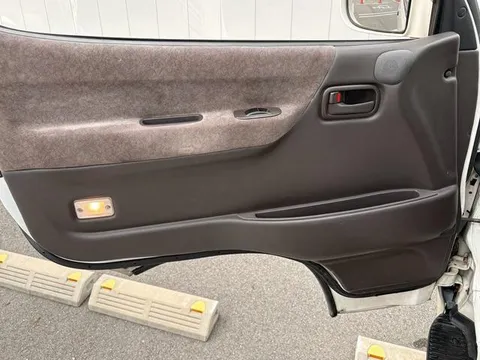 Toyota HiAce Wagon