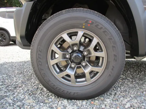 Suzuki Jimny Nomade