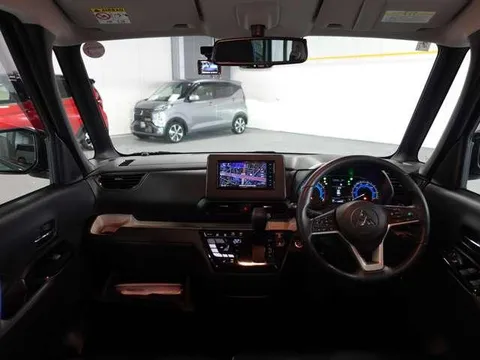 Mitsubishi Delica Mini