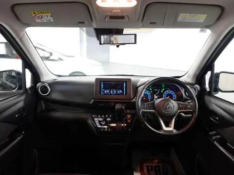 Mitsubishi eK X