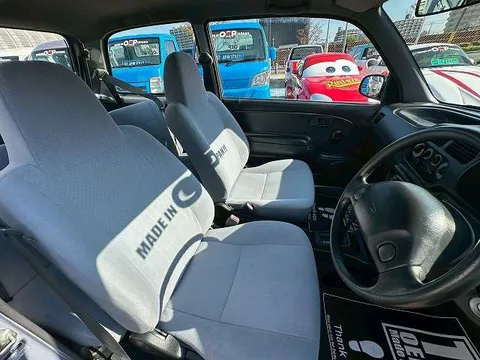 Daihatsu Mira