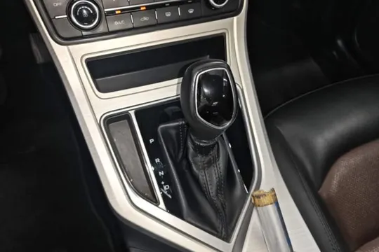 Geely Vision