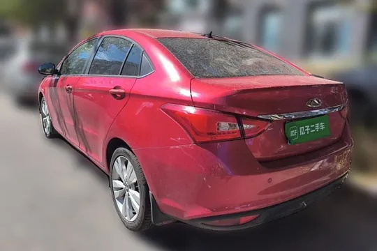 Chery Arrizo 5