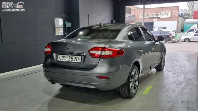 Renault SM3