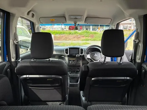 Mitsubishi Delica D:2