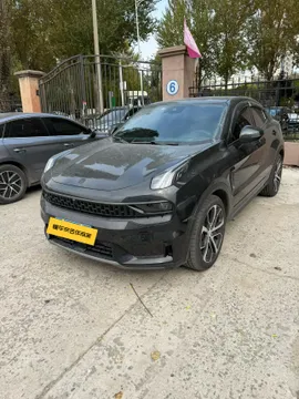 Lynk & Co 05