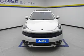 Lynk & Co 01