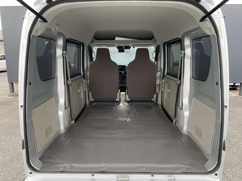 Nissan Clipper