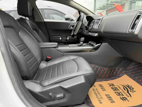 Citroen C6
