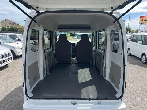 Nissan Clipper