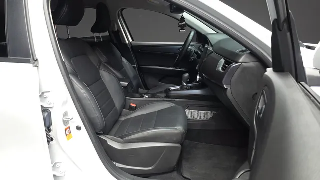 Renault XM3
