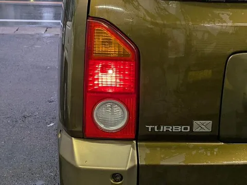Daihatsu Naked