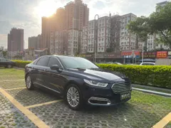 Ford Taurus