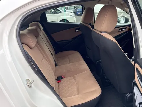 Mazda Mazda2 (Demio)