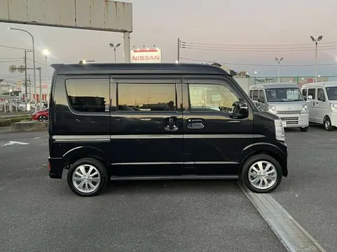 Nissan Clipper Rio