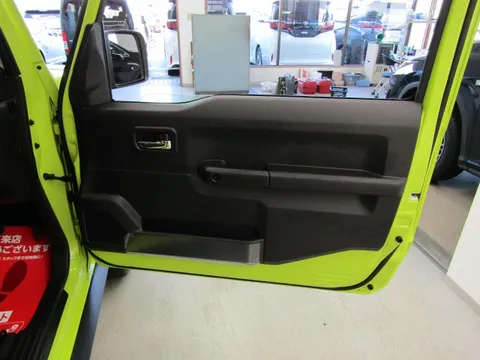Suzuki Jimny Sierra