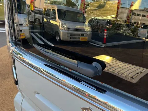 Suzuki Spacia Custom