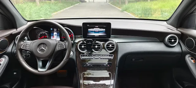 Mercedes-Benz Mercedes-Benz GLC