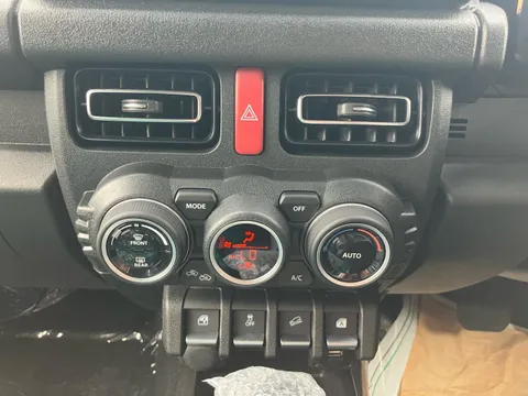 Suzuki Jimny Nomade