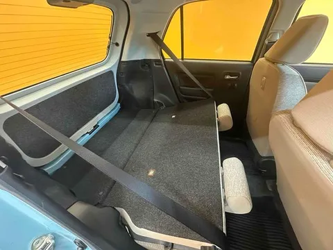 Daihatsu Mira Tocot