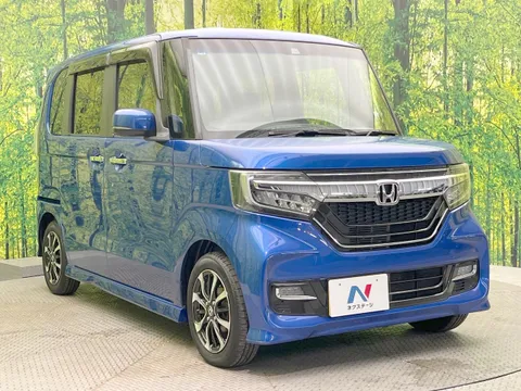 Honda N-BOX Custom