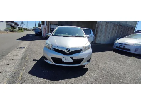 Toyota Yaris (Vitz)