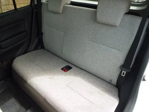 Daihatsu Mira Tocot