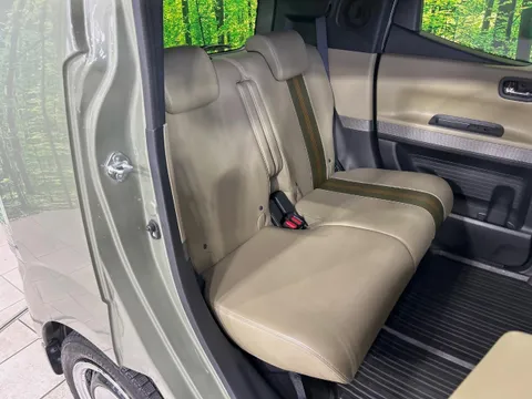 Honda N-BOX Slash