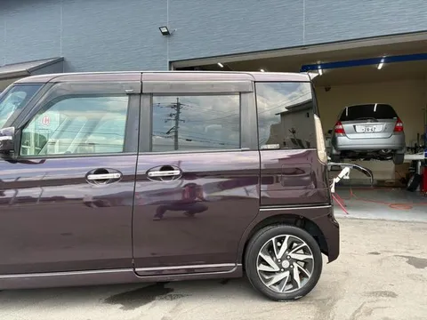 Suzuki Spacia Custom