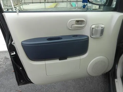 Nissan Otti