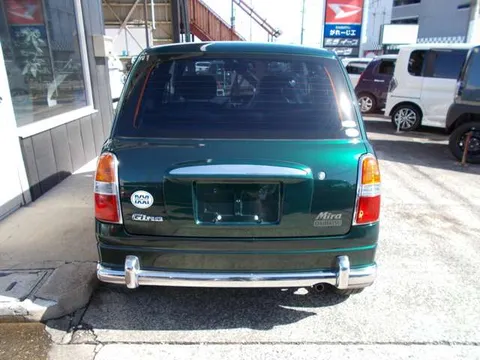 Daihatsu Mira Gino