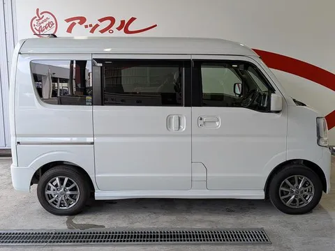 Nissan Clipper Rio